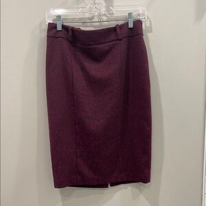 Wassimo Elegant Burgundy Skirt Size 4